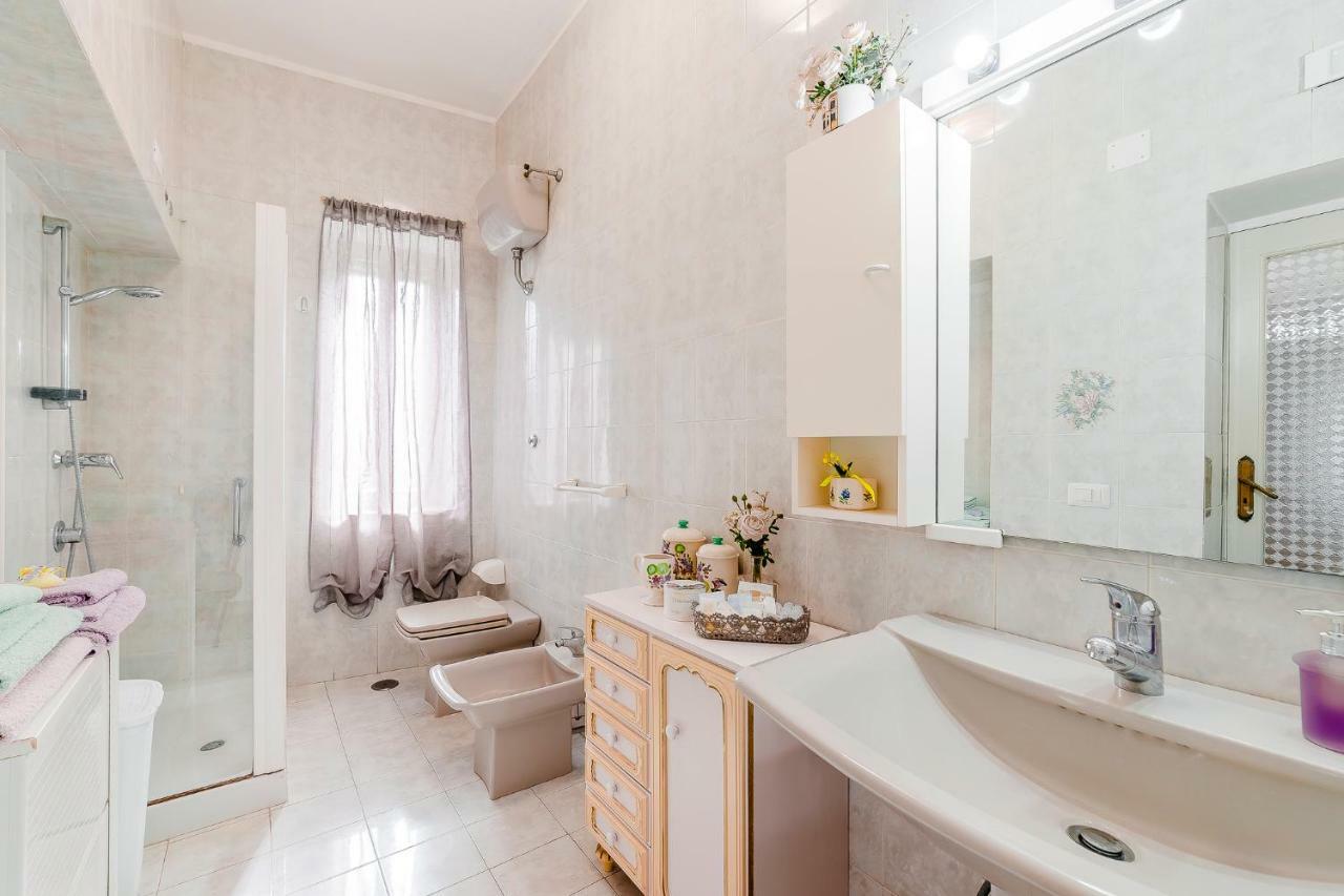 A Casa Di Pissi - *